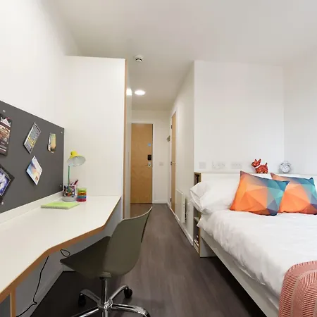 For Students Only Cosy Ensuite Rooms With Private Bathrooms At Dobbie'S Point In Glasgow Exterior photo